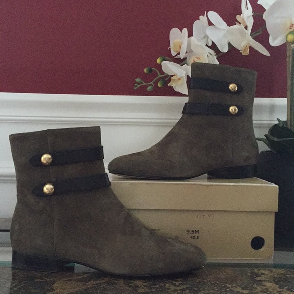 NWT MICHAEL Michael Kors Suede Leather Flat Bootie - Picture 6 of 7